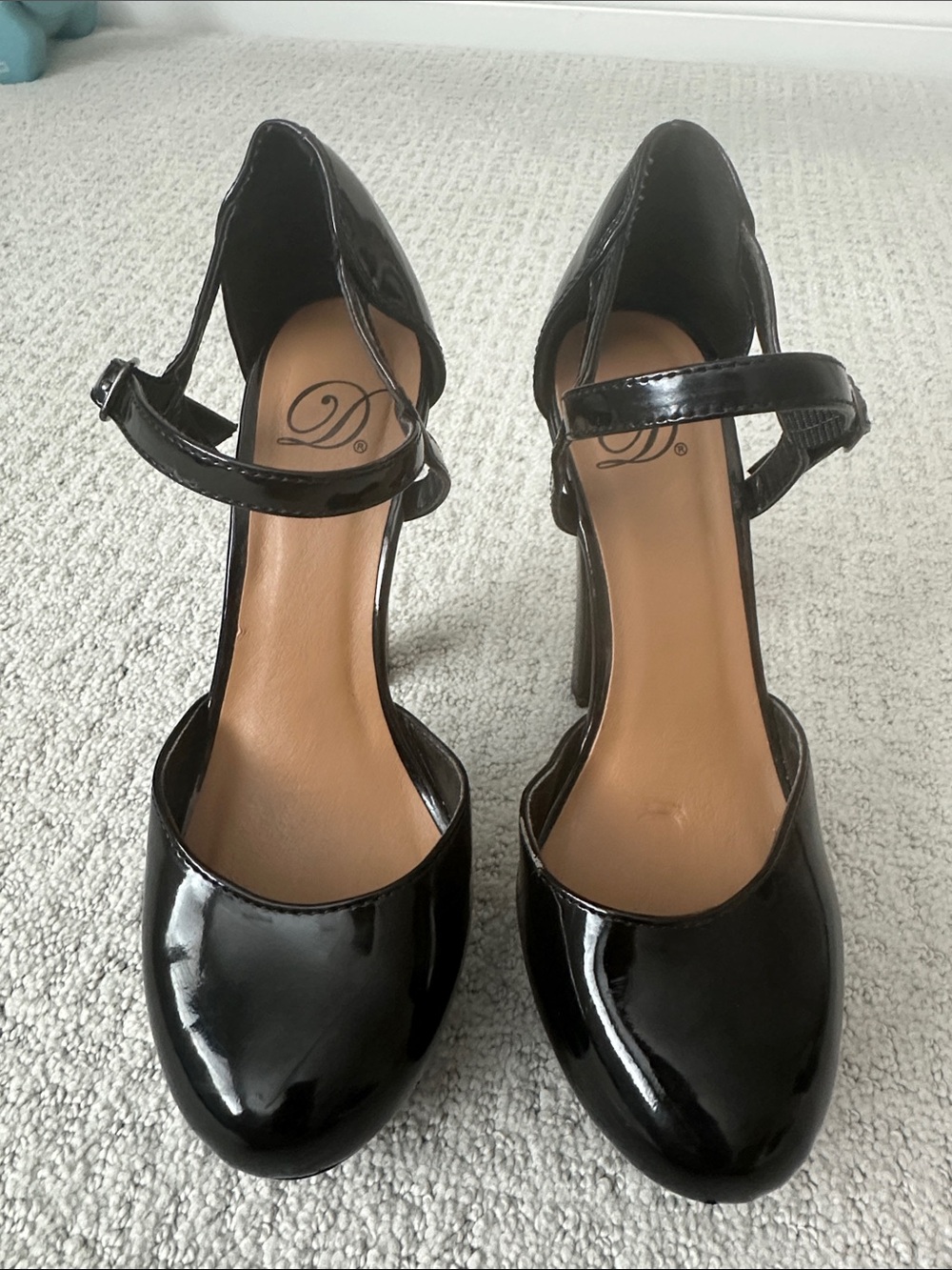 Delicious Black Patent Platform Mary Jane Heels with Ankle Strap